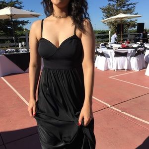 BCBGMAXARZA LONG BLACK DRESS